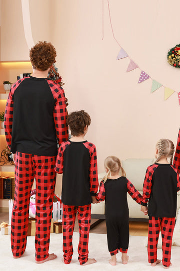 Conjunto de pijama familiar navideño con estampado de ciervo a cuadros negros y rojos